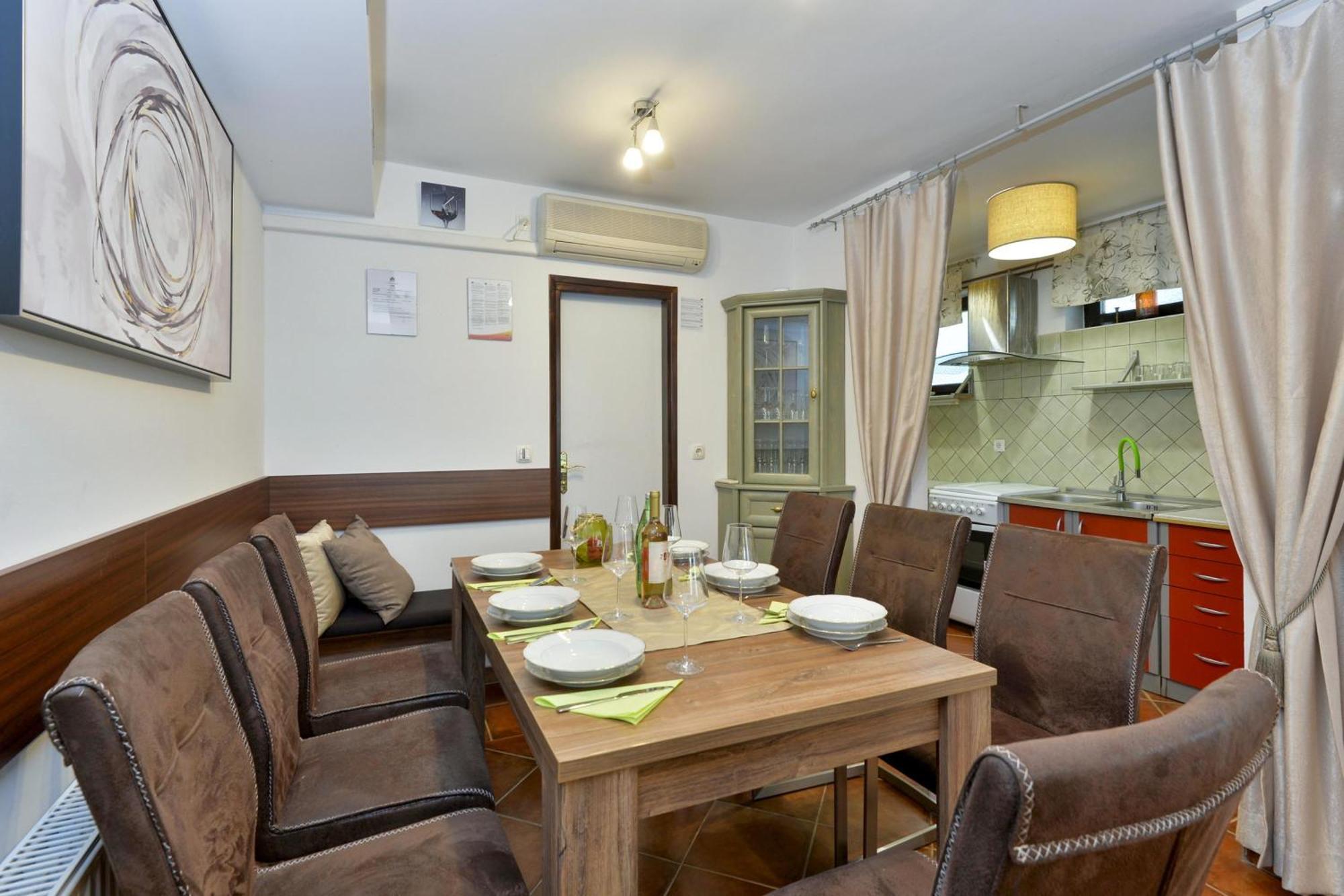 Jura'S Wellness House - Happy Rentals Biskupec Zelinski Exteriér fotografie